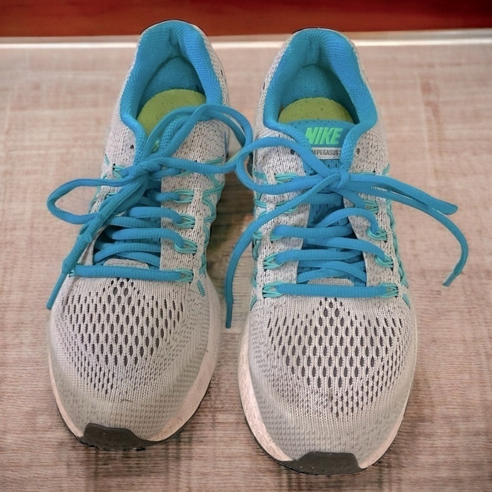 Nike Air Zoom Pegasus 32 Gray and Turquoise Mesh Running Shoes Size 6.5
